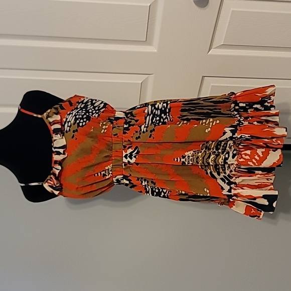 Abstract Print Ruffle Dress - Picture 3 of 7